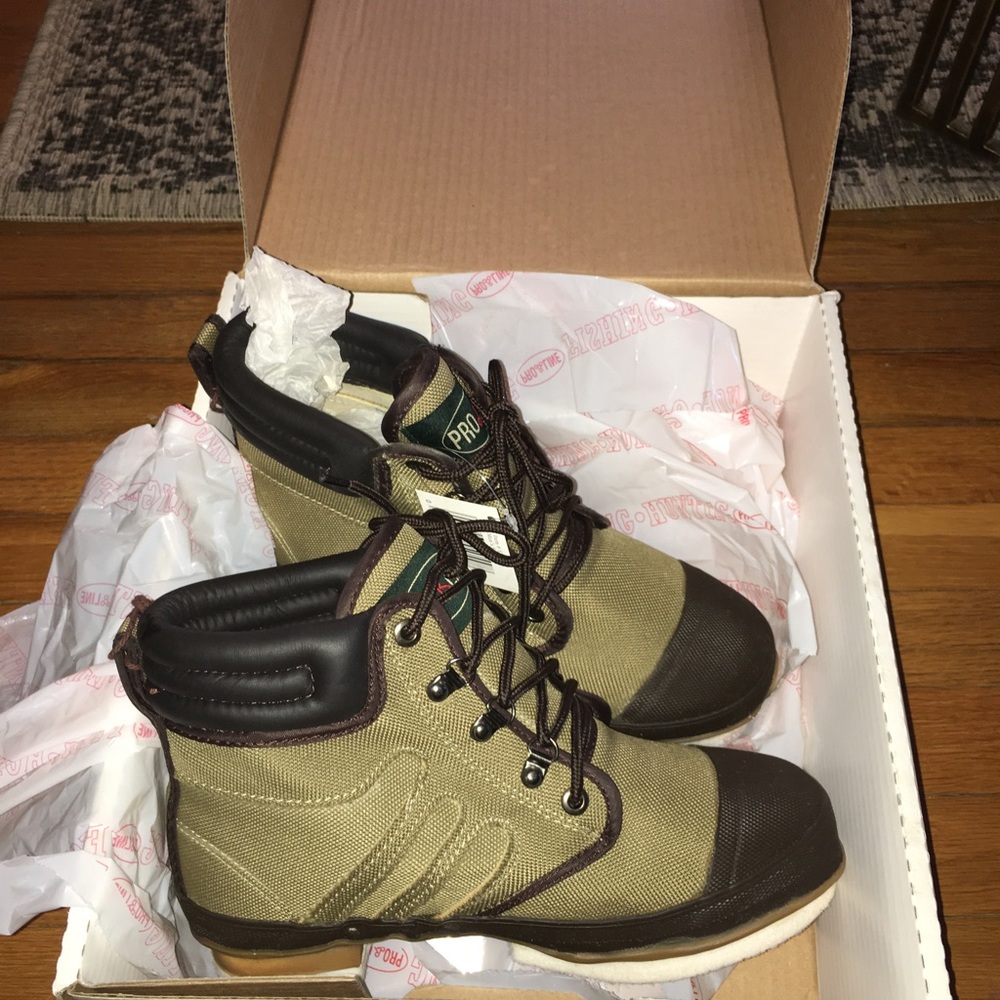 Pro line fishing and hunting boots